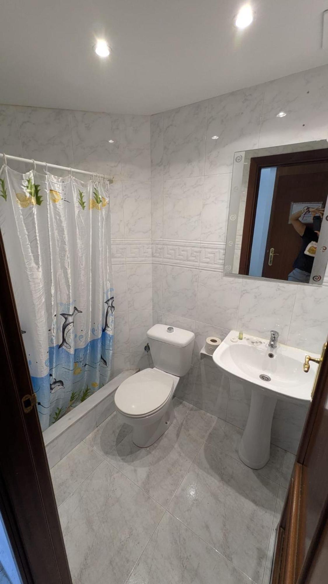 Hostal Europa Таррагона Экстерьер фото
